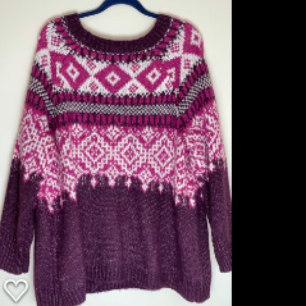 SALE l🔥Pretty Purple Print Sweater size 18 🔥